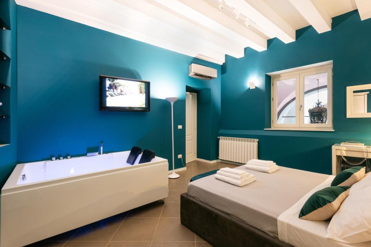 Carlo Suite Apartments Con Vasca Idromassaggio Palermo Eksteriør billede